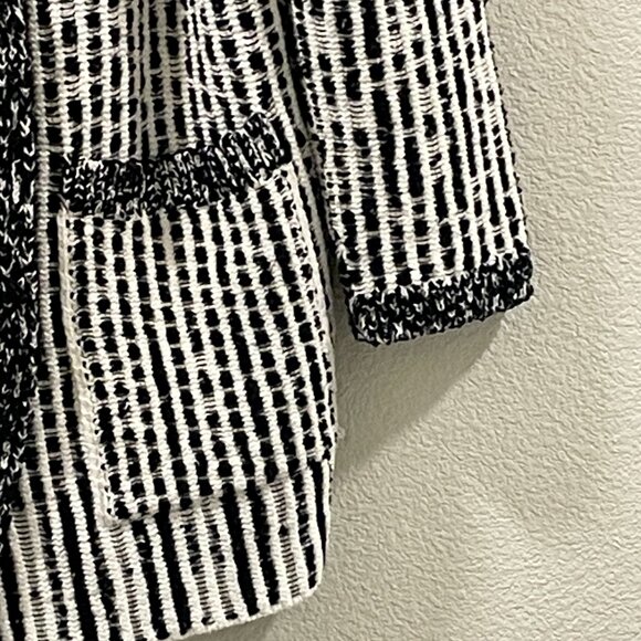 ZARA (NWT) Oversize Double Breast Long Sleeve Cardigan Sweater Jacket, BLK/WHT-M - Picture 4 of 12